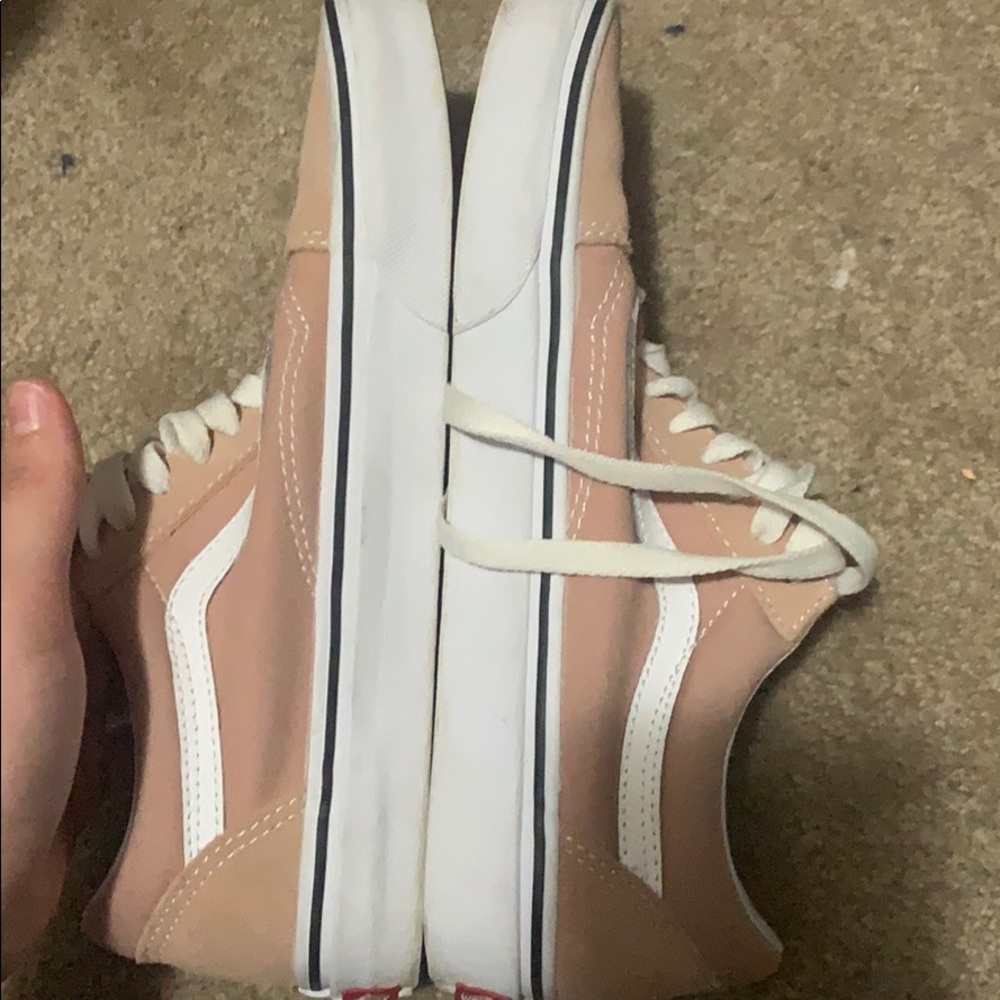 EUC Shell Pink Vans - Picture 8 of 8